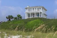 Gulf Front Oasis, Private Heated Pool-Opt, 5 Br, Gorgeous Beach Views, Sleeps 12 - 4-Star