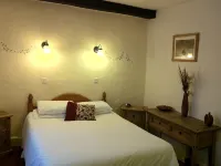 The George Hotel - Ramah Hewan Peliharaan