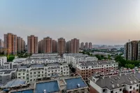 Magpie Homestay (Huochang Road) - Condos