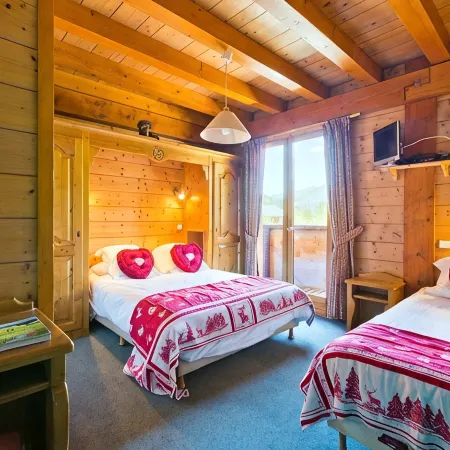 Chalet Hôtel Aiguille Blanche Logis Hotels in Les Gets