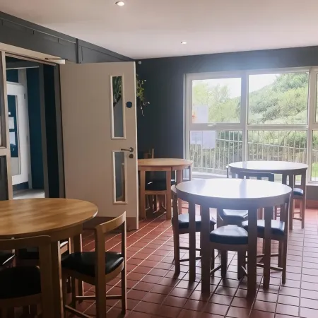 Rostrevor Mountain Lodge Hostel Accommodation