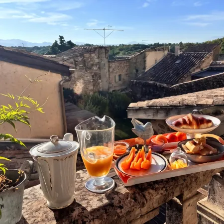 La VIE de Chateau
