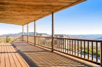 Comfy Condo at Top of Sugar Mtn - Ski in Ski Out - AC, WiFi - 4 tähden