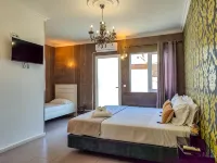 Vintage Place - Azorean Guest House - parking
