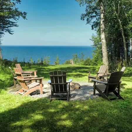 Private & Spacious Lake Superior Lakefront Cabin: Beach Access Parking & Firepit