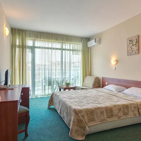 Hotel L&B- Free Parking