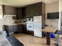 Motel Centre-Ville - parking