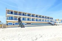 Atlantic Oceanfront Hotel, Wells Beach - Motels