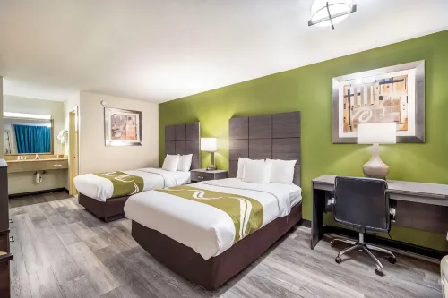 Quality Inn Columbia Airport - Parkplatz