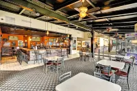 Quality Hotel & Suites at the Falls - Bares