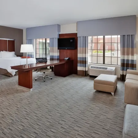 Hampton Inn & Suites Chapel Hill-Carrboro/Downtown