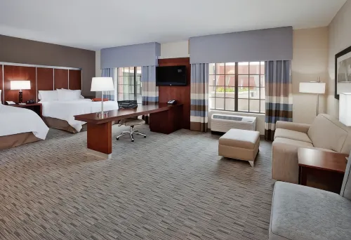 Hampton Inn & Suites Chapel Hill-Carrboro/Downtown - 2-Star
