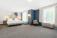 Spark by Hilton Exton - parking