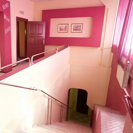 Автодвор Отели рядом с достопримечательностью «Мемориальный музей-усадьба академика И.П. Павлова»