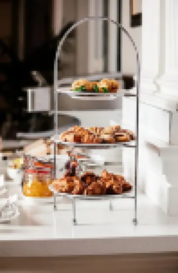 Hadley's Orient Hotel