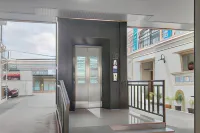 Urbanview Hotel MM Indramayu by RedDoorz Hotels in Indramayu