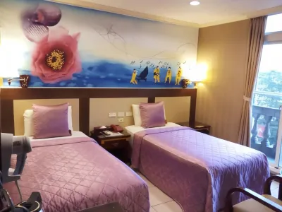 桃園龍潭樸隄商務旅館 鄰近雄獅文具-想像力製造所的酒店