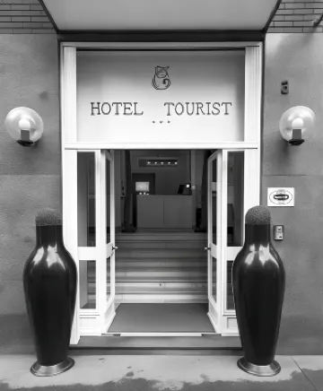 Hotel Tourist Hotel di 
