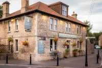 Rose and Crown Bath Hotels near The Gravel Walk