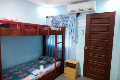 Luzmin BH - Beachfront Cottages Hotel in zona Oslob Parish Convent