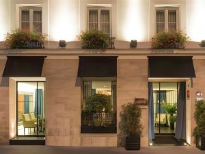 Le Belgrand Hotel Paris Champs Elysees, Tapestry Collection by Hilton