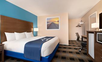 Days Inn by Wyndham Middletown/Newport Area