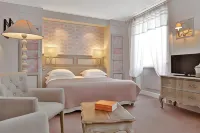 Hotel les Glycines and Spa 4 Stars