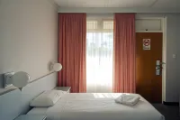 Olympia Motel Отели в г. Крествуд