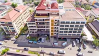 Family Boutique Hotel - Airport Shuttle