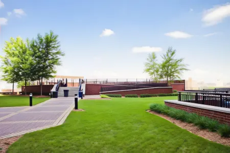 Residence Inn Jersey City Отели рядом со станцией Железнодорожная станция Grove Street