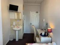 Austins Guest House Hotels in Riverside