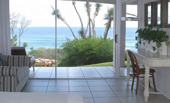 The Pink Lodge on the Beach