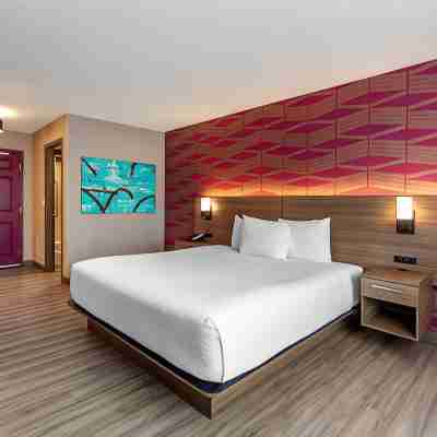 Best Western Plus West Edmonton Rooms