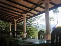 Hotel Breetas Garden Hotels in Nawata