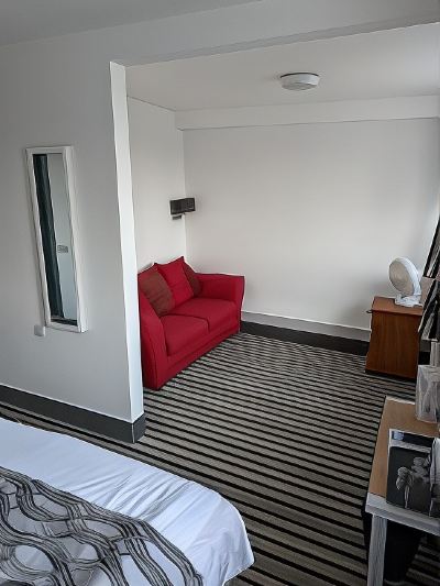 Deluxe Double Room with Side Sea View