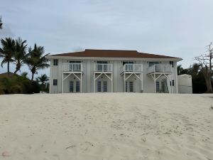 瓜納海灘旅館