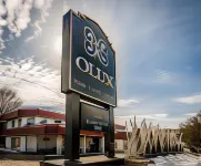 Olux Hotel-Motel-Suites Hotels in Laval