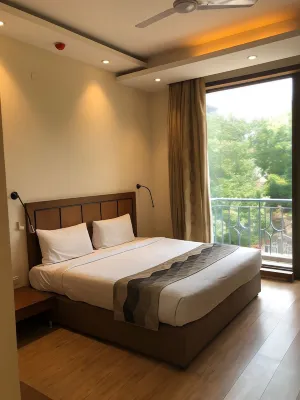Uds Villa - Scandinavian B&B - Next to Vfs Hotels in 