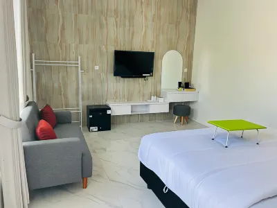 Urbanview Hotel Nimara Ngawi by RedDoorz Hotel dekat Taman Sukowati