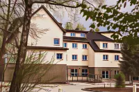 Country Club Żywiec Hotel I Domki Całoroczne Hotels in Swinna