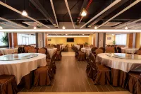 Higher Hotel Hotels in Kota Batu