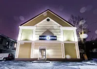 Chehov Hotel Hotels near Monument 400 Years Tomsk