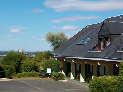 Campanile Saumur Отели в г. Дистре
