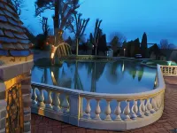 Logis Hotel Oasis - Parkering