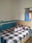 Semar biru Hotel dekat Pusat Kue Terang Bulan Batavia