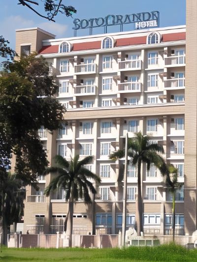 Hotel Exterior Sotogrande Neopolitan Hotel Photo