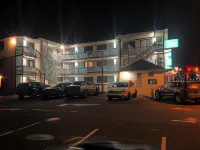 Sea Palace Motel - Pysäköinti