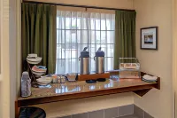 Country Inn & Suites by Radisson, Charleston South, WV - breakfast