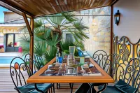Maison d'hôtes Payan Champier Hotels in Clansayes