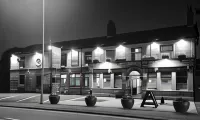 The Griffin Inn Hotels in Knowsley